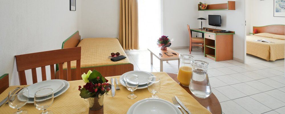 Aparthotel Adagio Access Nice Magnan Exterior foto